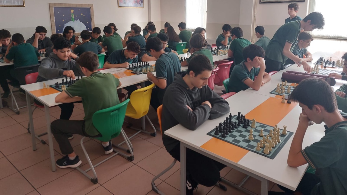 Cumhuriyetimizin 100. Yılı Etkinlikleri Kapsamında Okulumuzda Satranç Turnuvası Düzenlendi